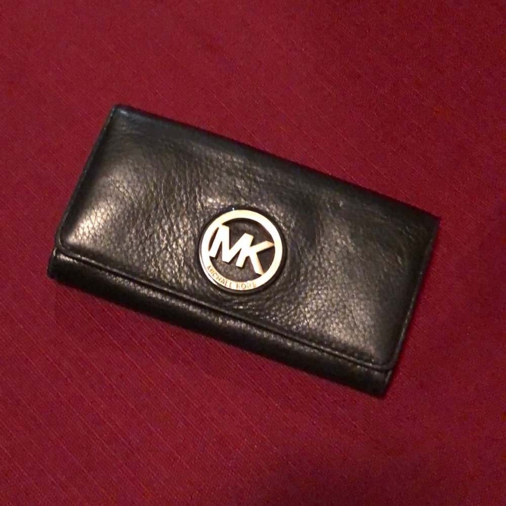 Michael Kors wallet